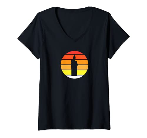 Damen Kerze - Kreis, Sonnenuntergang T-Shirt mit V-Ausschnitt Damen Kerze - Kreis, Sonnenuntergang T-Shirt mit V-Ausschnitt von Kerzen Design für alle die Kerzenlicht mögen