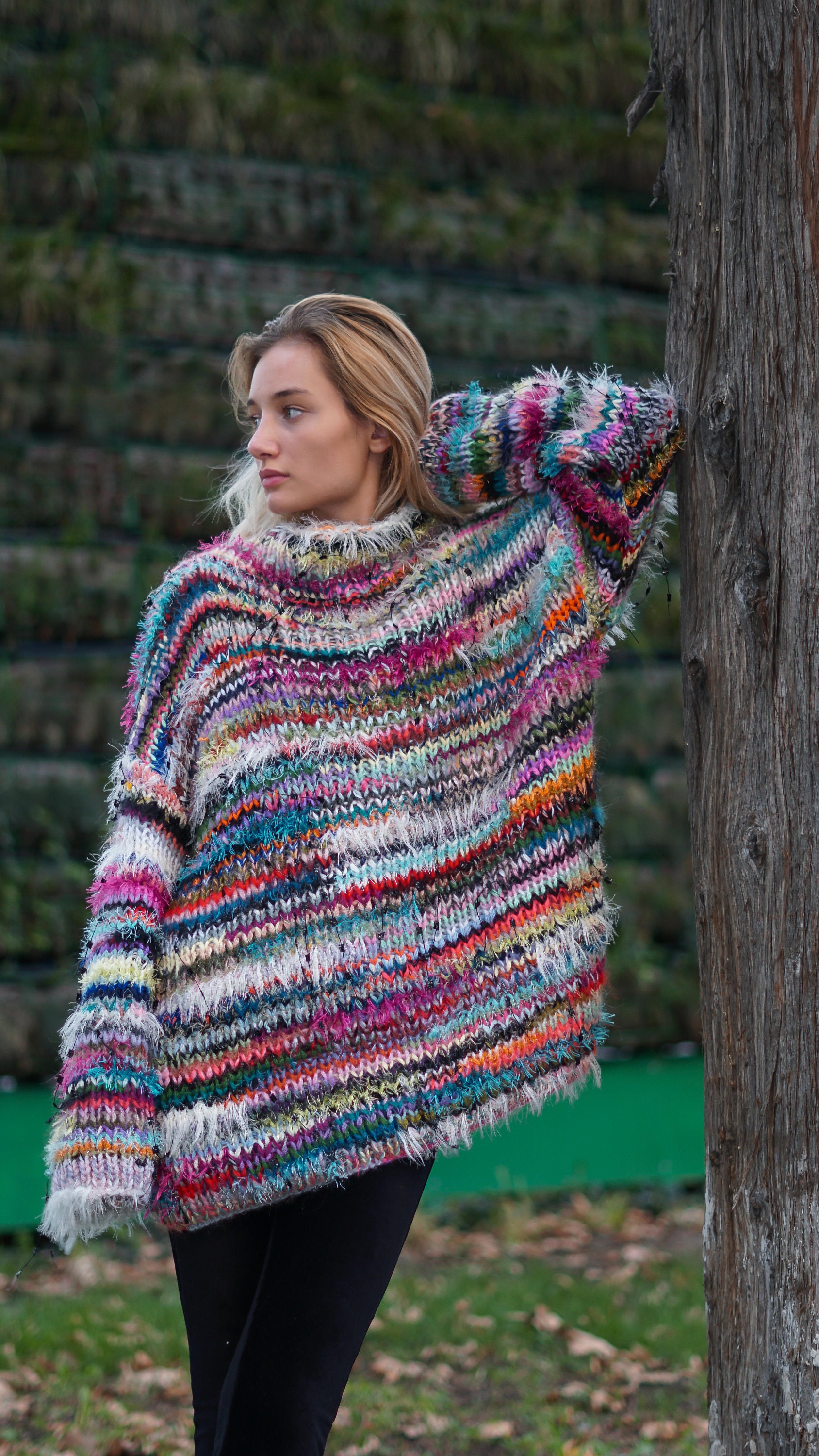 Hand Gestrickter Pullover - Jacke Gestrickte Produktion Aus Bester Wolle von KesaneArt