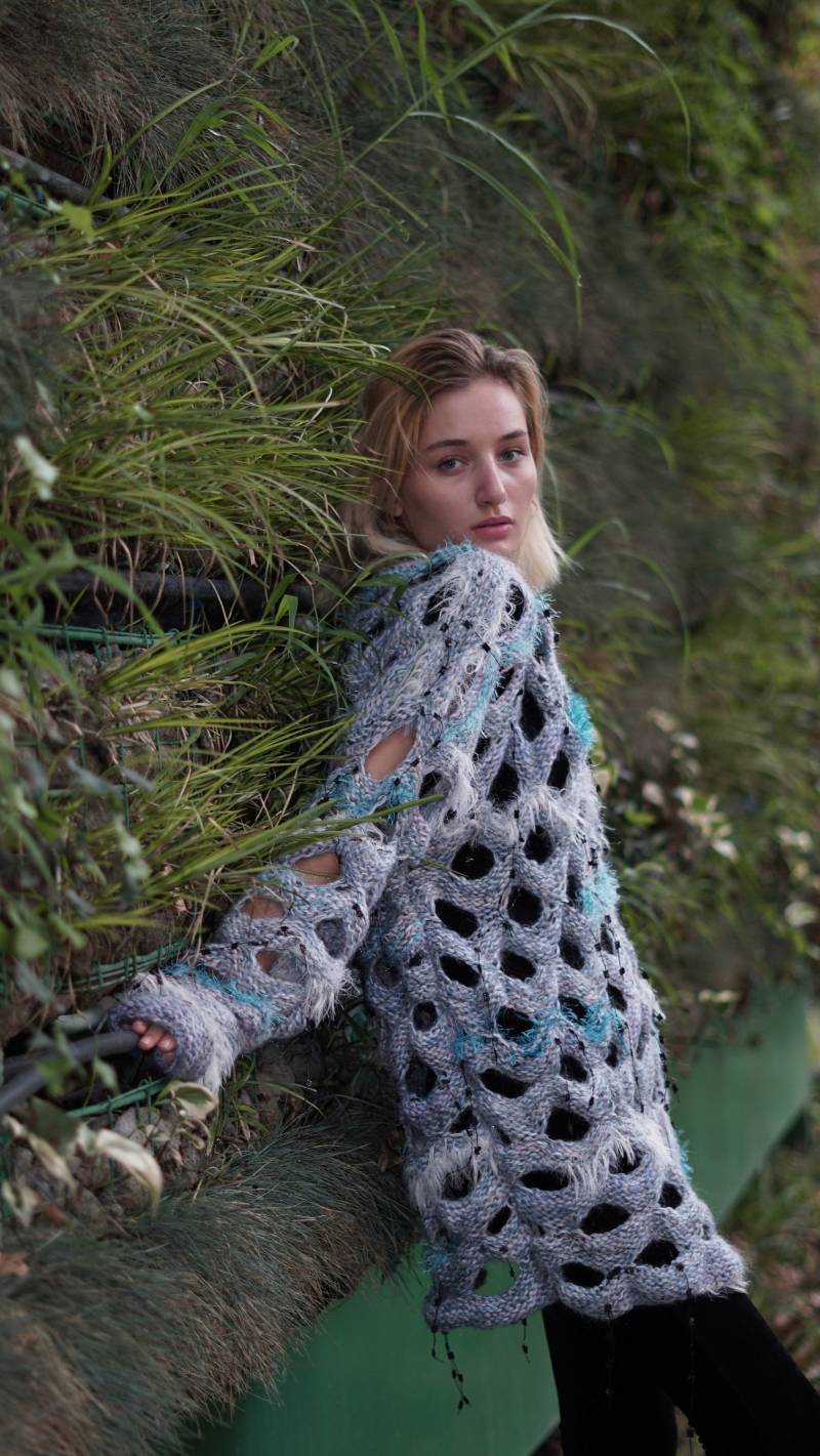 Hand Stricken Pullover, Leichte Blu Offene Pullover. Mohair Mesh Lose Stricken, Filet Ausgefallene Wolle Pullover von KesaneArt