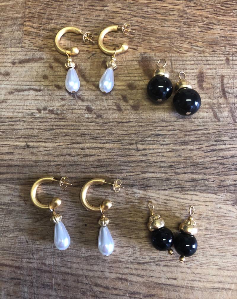 Gold Hoop Und Pearl Teardrop Ohrringe - Austauschbar Onyx Gold Hoop Und Pearl Teardrop Ohrringe - Austauschbar Onyx von KeskaSaysMake