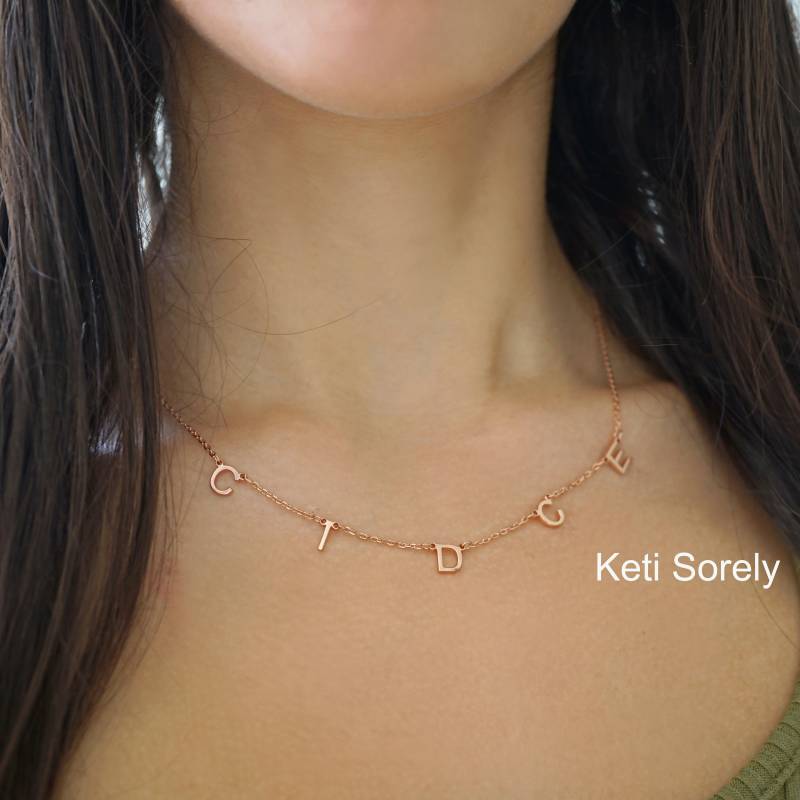 Multi Initialen Halskette in Sterling Silber, Gelbgold Oder Roségold, Erstellen Sie Ihre Namen Familie Halskette von KetiSorelyDesigns