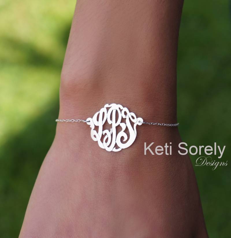 sterling Silber Monogramm Armband Oder Fußkettchen Mit Schreibschrift Initialen | Personalisieren Sie Es Für Sie - Kleine Bis Große Monogramme von KetiSorelyDesigns