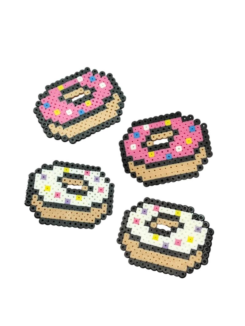 Pixel Donut Haarspangen - Mini Bügelperlen, Hama Perlen, Emoji Schmuck, Kawaii, Kewlery, Geek Geschenk von Kewlery