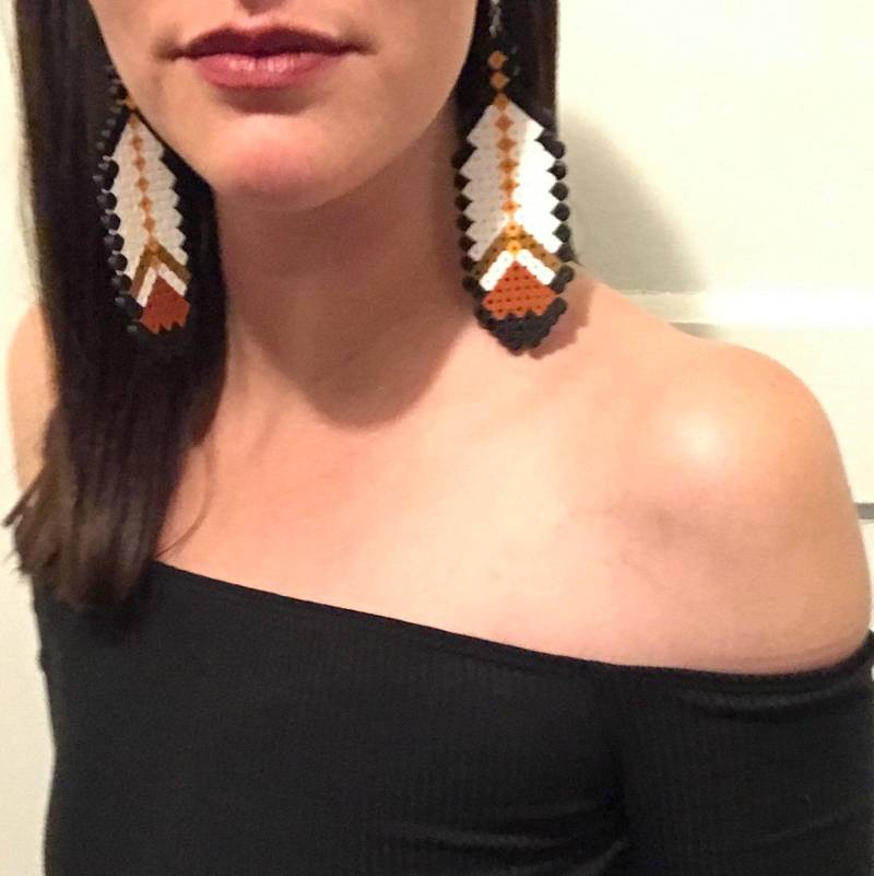 Super Mario Federohrringe - Bügelperlen, Hama Perlen, Fuse Pixel Ohrringe, Nintendo Gamer, Kewlery, Geek Geschenk von Kewlery