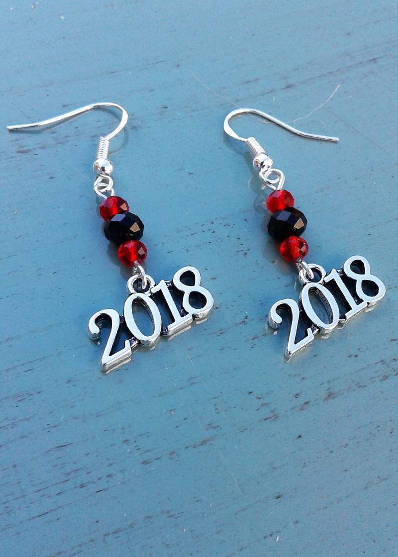 Abschluss Ohrringe Klasse 2019 Absolvent Geschenk Schmuck Sterling Silber Hängeohrringe Swarovski Kristall Handgemacht von KeyStarDesigns