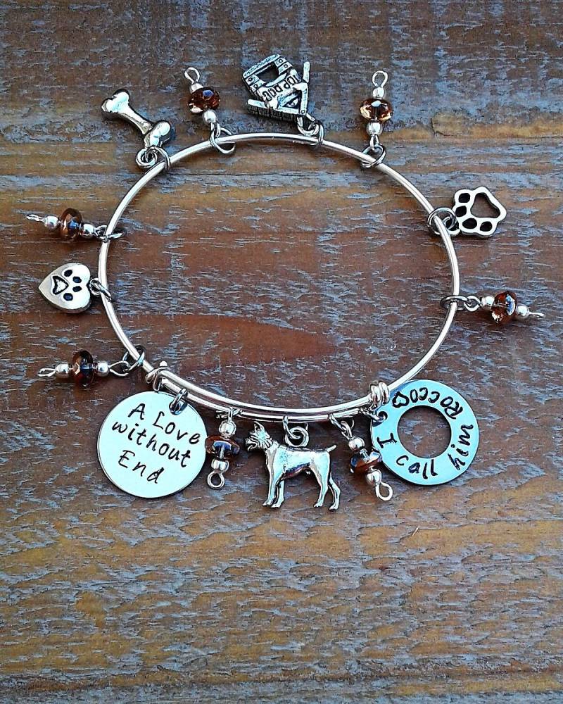 Benutzerdefinierte Boxer Bettelarmband, Eine Liebe Ohne Ende, Personalisierte Hund Hand Gestempelt Charm Armband, Armreif, Benutzerdefinierte Armreif von KeyStarDesigns