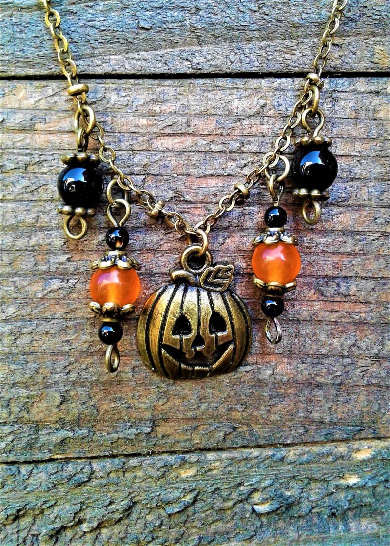 Halloween Halskette Kürbis Herbst Schmuck Antik Bronze Jack O Lantern Charme Naturstein Orange Topaz Schwarze Onxy Achat Edelstein von KeyStarDesigns