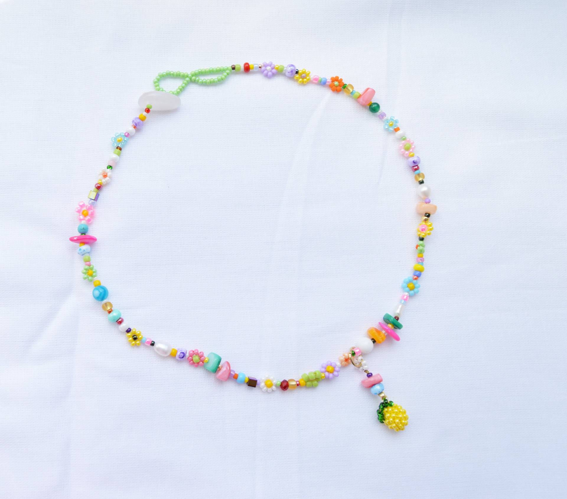 Blumen Perlenkette Für Frauen Mit Gelbem Zitronen Anhänger Daisy Miniatur Perlen Schmuck Charm Bunte Saatperlen Halskette Blumen Perlenkette Für Frauen Mit Gelbem Zitronen Anhänger Daisy Miniatur Perlen Schmuck Charm Bunte Saatperlen Halskette von KeychainbyMirami8888