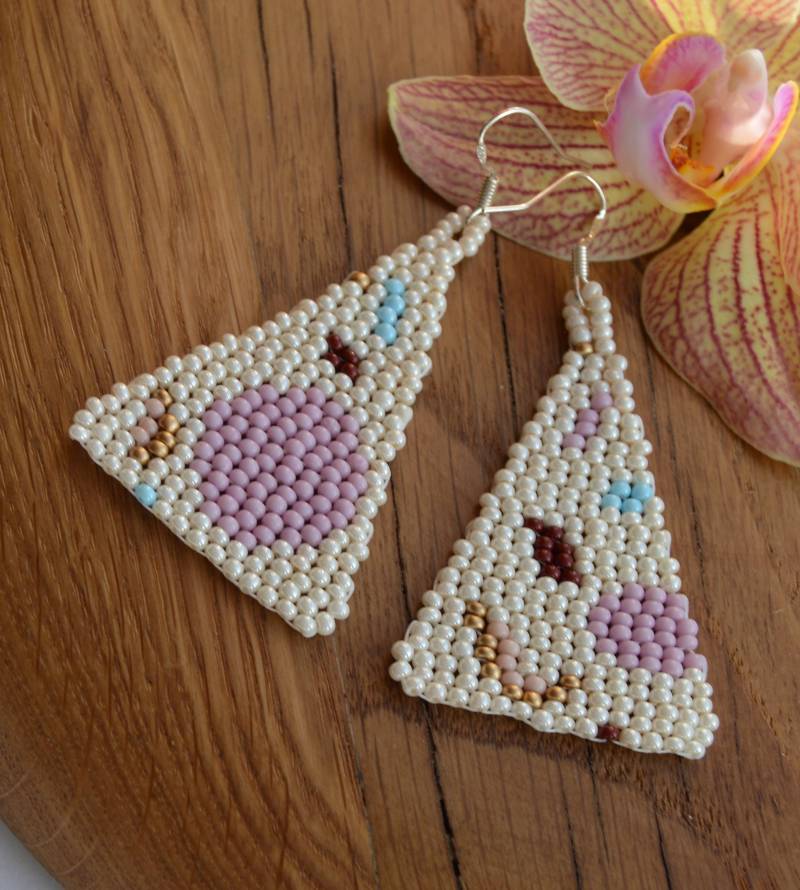 Perlen Dreieck Semitric Ohrringe Mond Sonne Abstrakte Handgewebte Asemitric Boho Schmuck Geschenke Für Sie von KeychainbyMirami8888