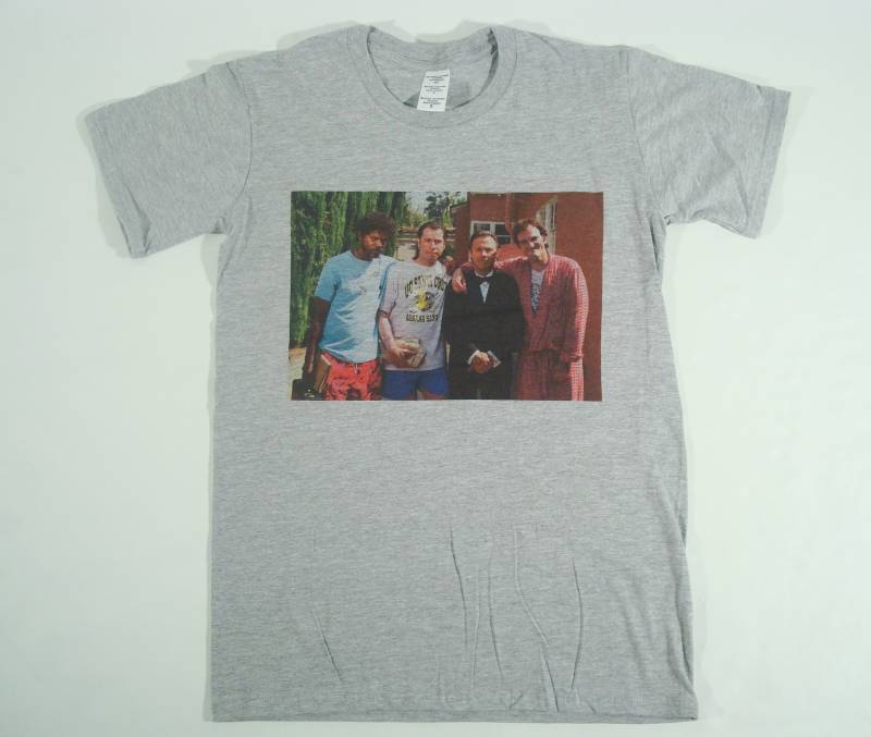 Pulp Fiction Graues T-Shirt Größen Erhältlich S-3xl von KhanivorClothing