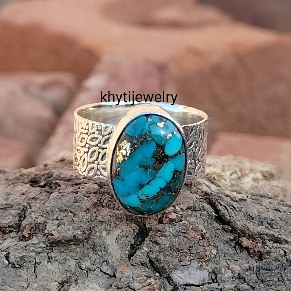 Natürlicher Türkis Ring, Silber Kupfer Bandring, Oval Geformter Ring von Khytijewelry