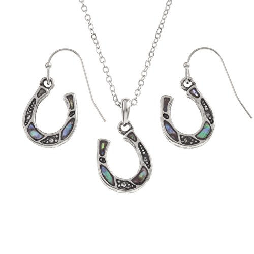 Kiara Jewellery Set mit Hufeisen-Anhänger in einer Box mit natürlichem grünlich-blauem Paua-Abalone-Muschel an einer 45,7 cm langen Kette, zusammen mit passenden hypoallergenen rhodinierten Ohrringen. von Kiara Jewellery