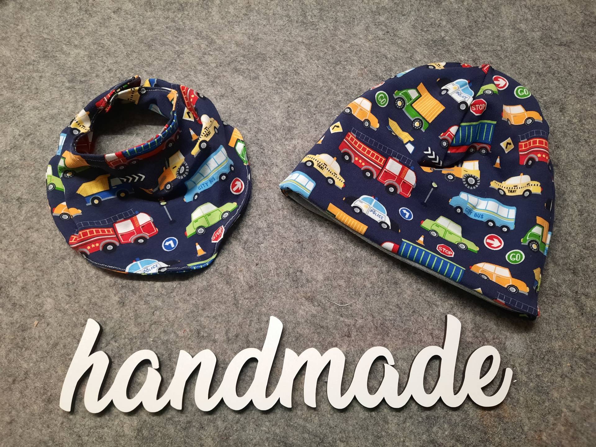 Set Beanie & Halstuch Autos Set Beanie & Halstuch Autos von KiasWorld