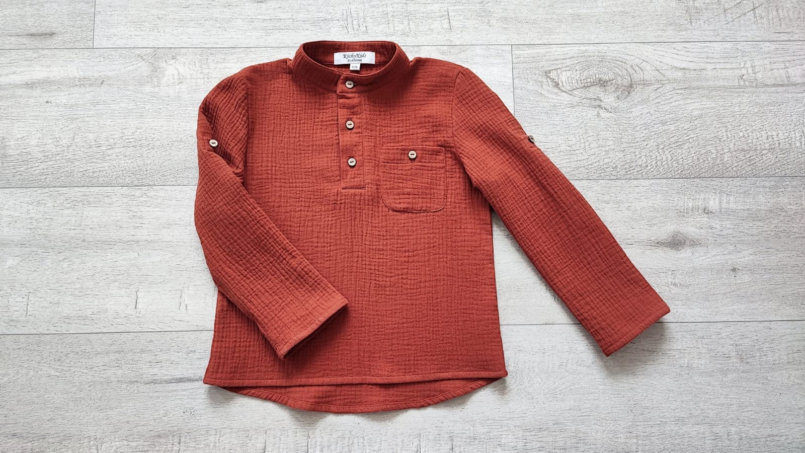 Jungen Musselin Poloshirt, Henley Shirt, Stehkragen von KichyKidsClothing
