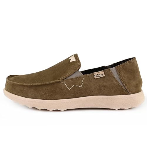 Kickback Couch 2.0 Suede - Herren Loafers - Farbe Khaki Suede - Wildleder Slipper Herrenschuhe - Weiches Wildleder Obermaterial mit Leder gefüttert herausnehmbare Einlegesohlen - Größe EU 43 von Kickback