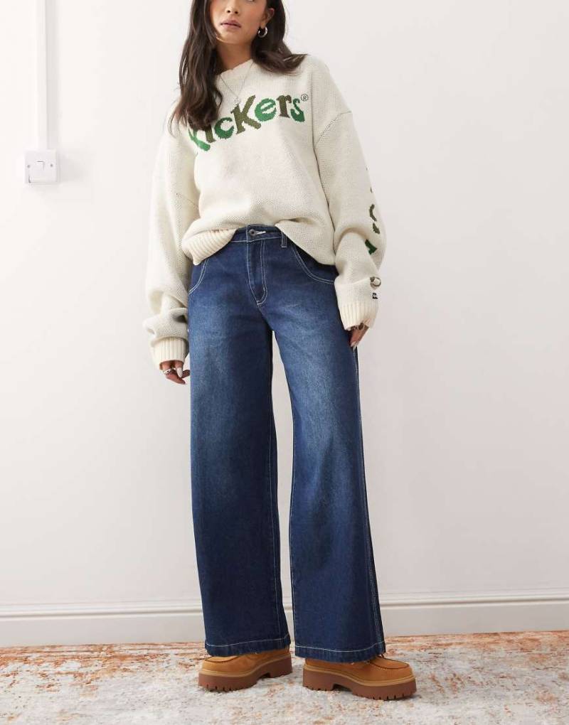Kickers - Weit geschnittene Jeans in verwaschenem Indigoblau mit Taschendetail-Schwarz Kickers - Weit geschnittene Jeans in verwaschenem Indigoblau mit Taschendetail-Schwarz von Kickers