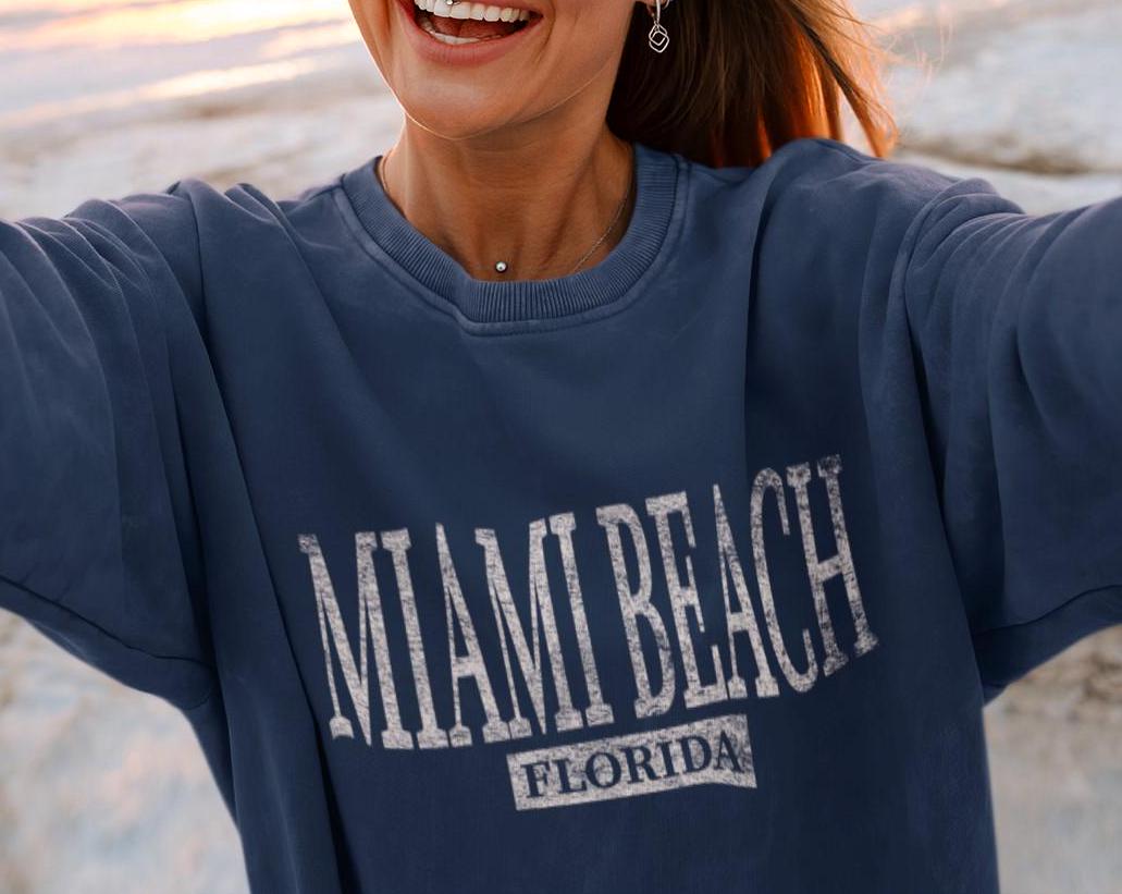 Miami Beach Florida Crewneck Sweatshirt Geschenk Miami Beach Florida Crewneck Sweatshirt Geschenk von KidForLifeDesigns