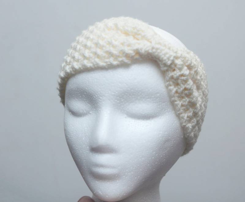 Creme Häkeln Stirnband Bogen Ohr Wärmer - Moss Stitch Crochet Erwachsene Stocking Stuffer von KidaliaKrochet