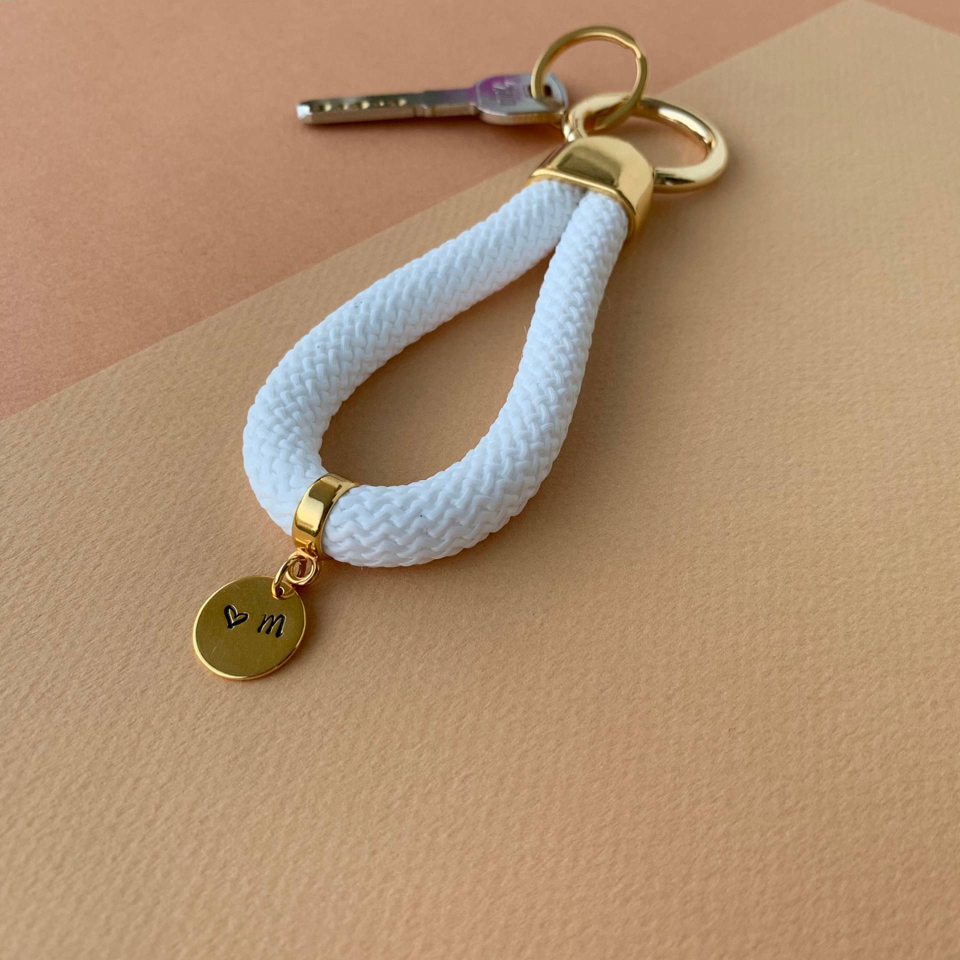 Personalisierter Schlüsselanhänger/Metallanhänger Personalisierter Schlüsselanhänger/Metallanhänger von KidsLABoratory