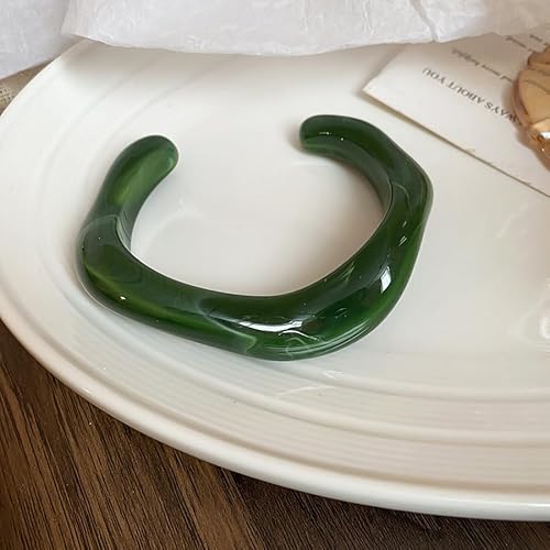 KieTeiiK Vintage Harz Offener Armreif Dopaminmanschette Armband Leichtes Temperament Schmuck Für Frauen Unisex Armband Moderne Bracele von KieTeiiK