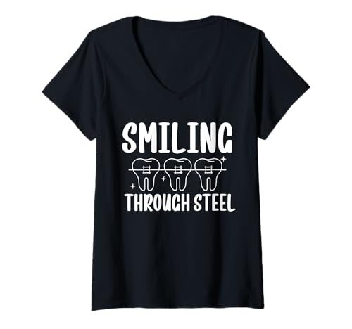 Damen Smiling Through Steel Braces Orthodontist Dentist T-Shirt mit V-Ausschnitt von Kieferorthopäde Zahnspange Design Idee