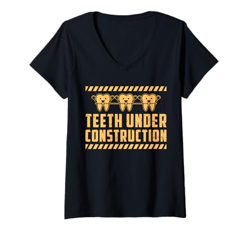 Damen Braces Teeth Under Construction Dentist T-Shirt mit V-Ausschnitt Damen Braces Teeth Under Construction Dentist T-Shirt mit V-Ausschnitt von Kieferorthopäde Zahnspange Designs Idee