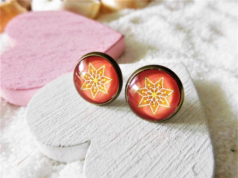 Cabochon Ohrstecker Mit Stern, 12 Mm Bronze Ohrstecker, Lebkuchen Nikolaus Geschenk, Ohrringe Weihnachtlich Cabochon Ohrstecker Mit Stern, 12 Mm Bronze Ohrstecker, Lebkuchen Nikolaus Geschenk, Ohrringe Weihnachtlich von KielerArt