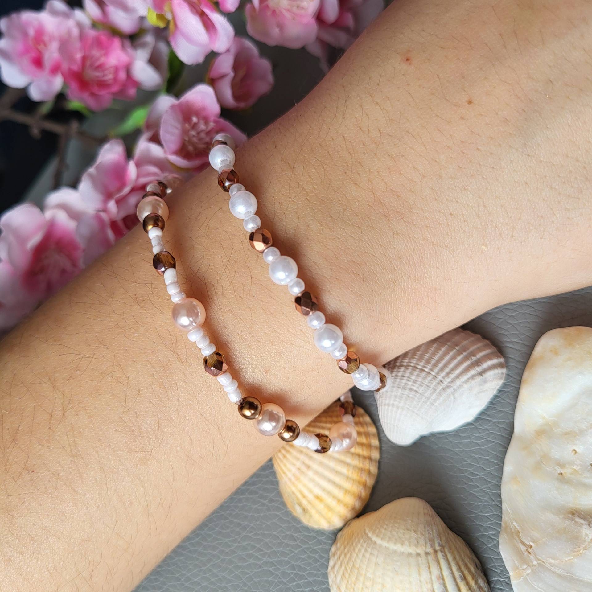 Armband Perlen Bunt Einfarbig Elastisch Besonders Kleine Sommer Armband Perlen Bunt Einfarbig Elastisch Besonders Kleine Sommer von Kieseldesign