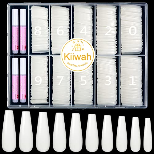 500 Stück Künstliche Nägel Tips, Acryl Falsche Nagelspitzen Kunstnägel Nägel Tipps Fake Coffin Nail Tips Nageltips mit Box für Damen Mädchen (Natürliche) von Kiiwah