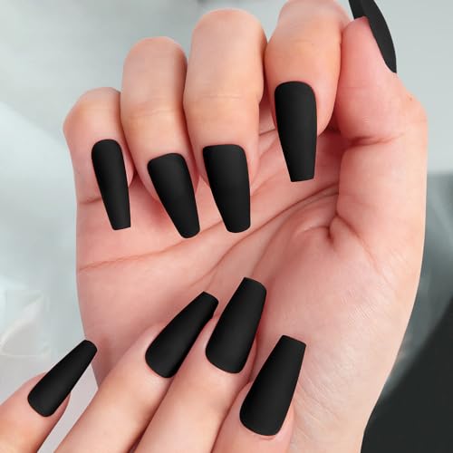 Kiiwah 48 Pcs Lange Nägel zum Aufkleben Matte Schwarz, Coffin Künstliche Nägel, Fingernägel für Damen Party Y2K Gothic Rock Style Halloween von Kiiwah
