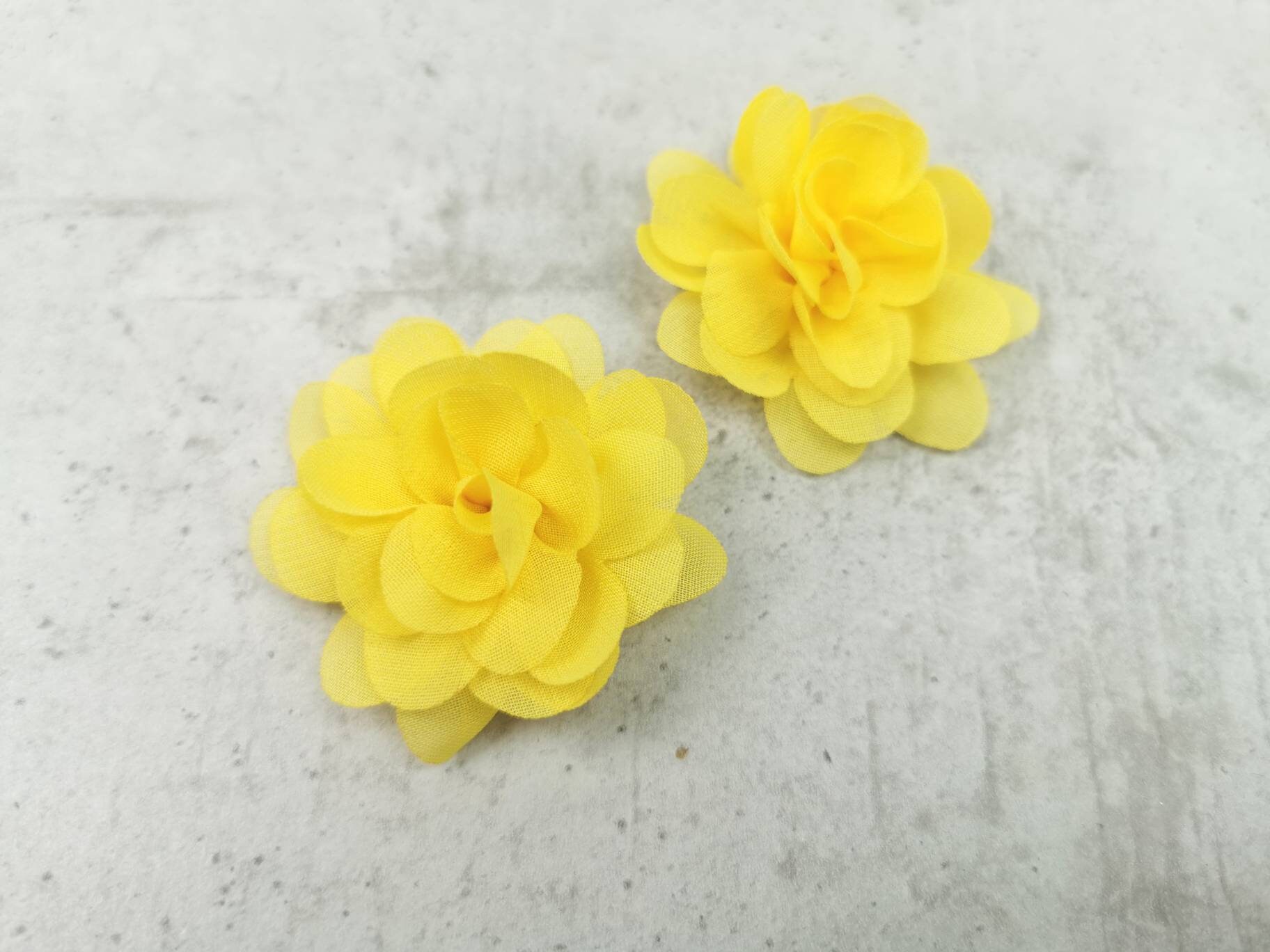 Applikation, Aufnäher, Blume Aus Spitze/Tüll, Blüte, Gelb, Sonnengelb , Zum Aufnähen, 2Er Set Applikation, Aufnäher, Blume Aus Spitze/Tüll, Blüte, Gelb, Sonnengelb , Zum Aufnähen, 2Er Set von KikimoShop