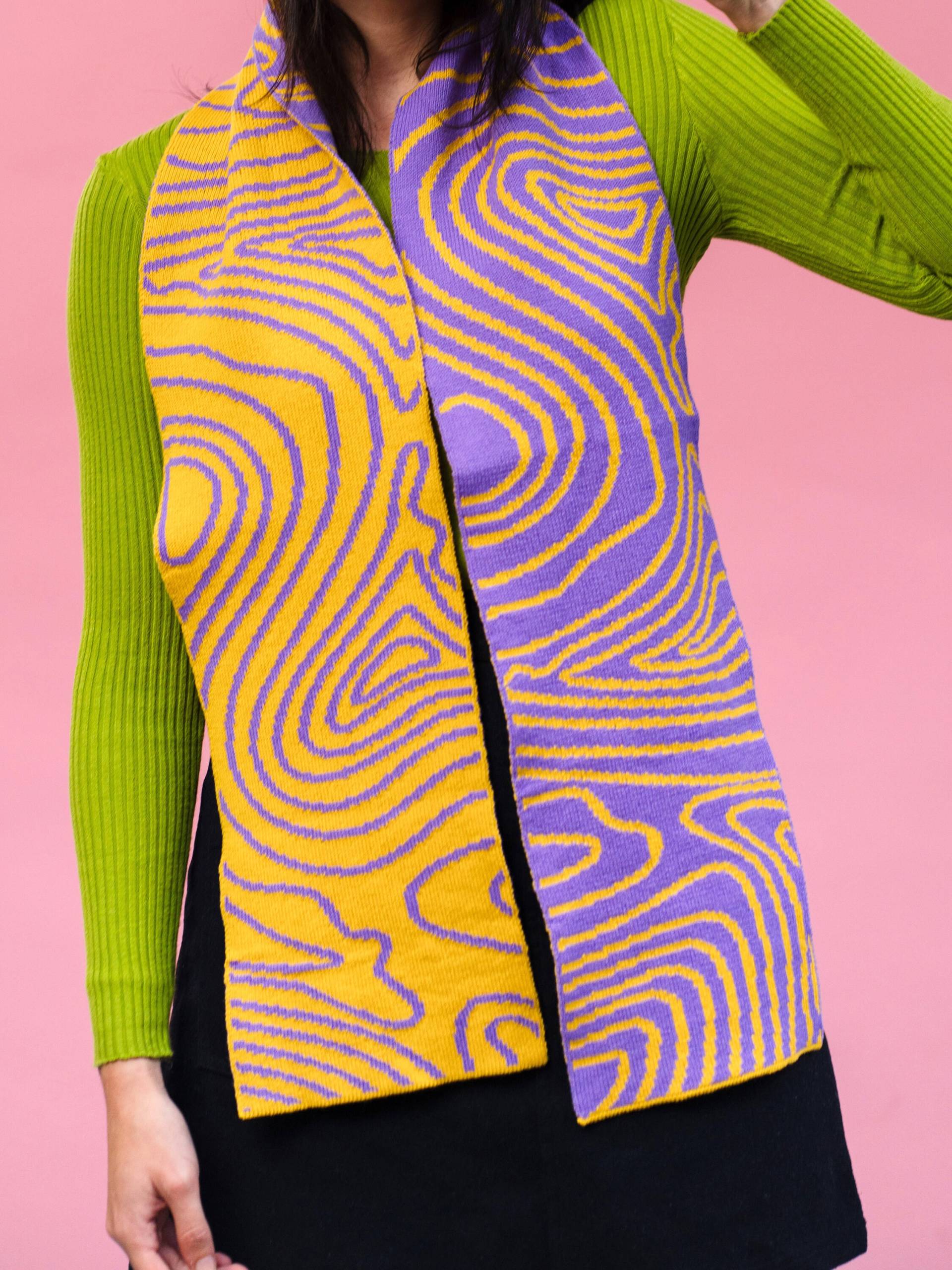Wolle Und Kaschmir Swirl Schal, Umweltfreundliche Strickwaren, Lila Gelber Groovy Streifen Weicher Winter Schal Frauen, Geschenk Für Sie Wolle Und Kaschmir Swirl Schal, Umweltfreundliche Strickwaren, Lila Gelber Groovy Streifen Weicher Winter Schal Frauen, Geschenk Für Sie von KikinaDesigns