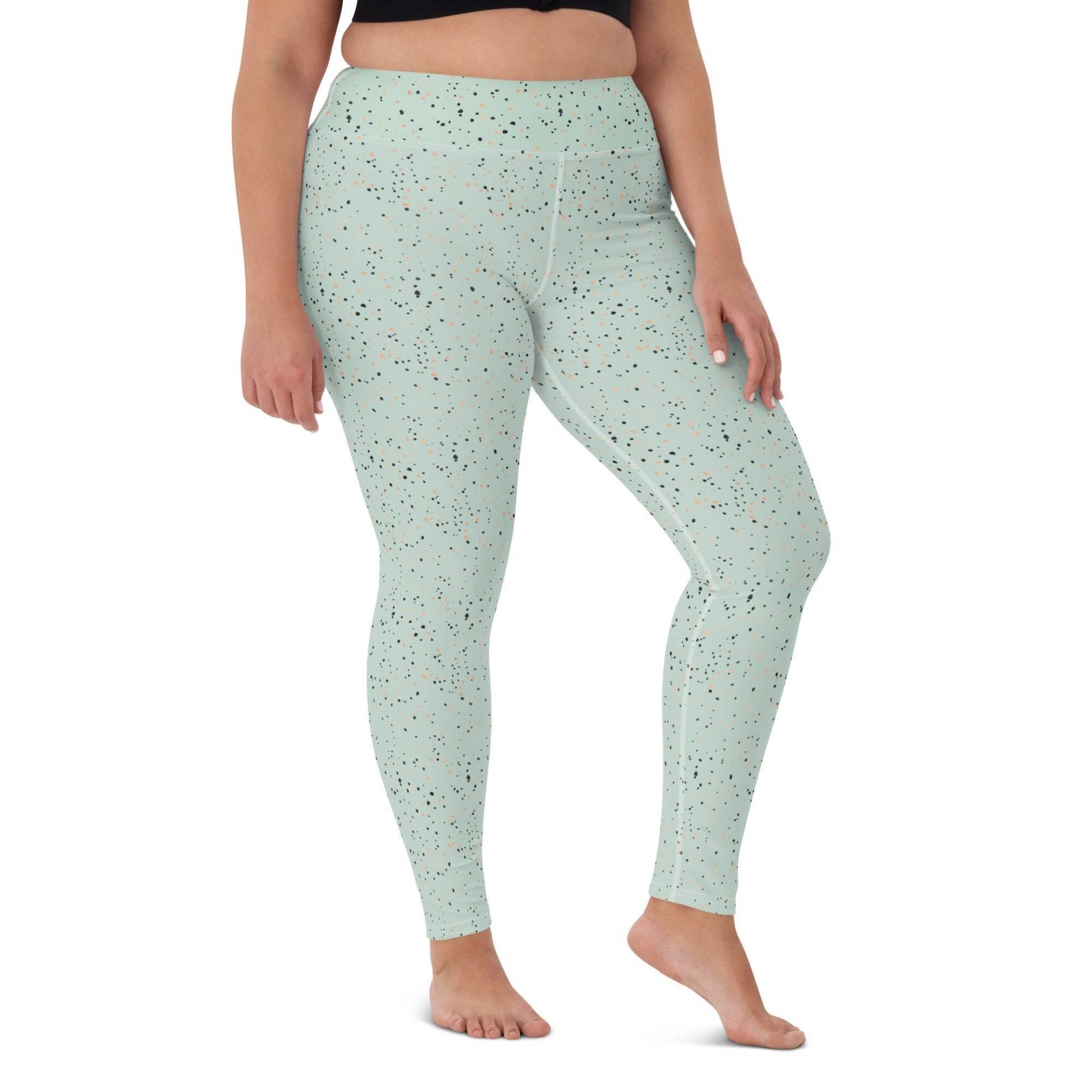 Yogahose Frau, Mint Dot Bedruckte Yoga Leggings, Damen Hose, High Waisted Workout Running Loungewear Frauen von KikinaDesigns