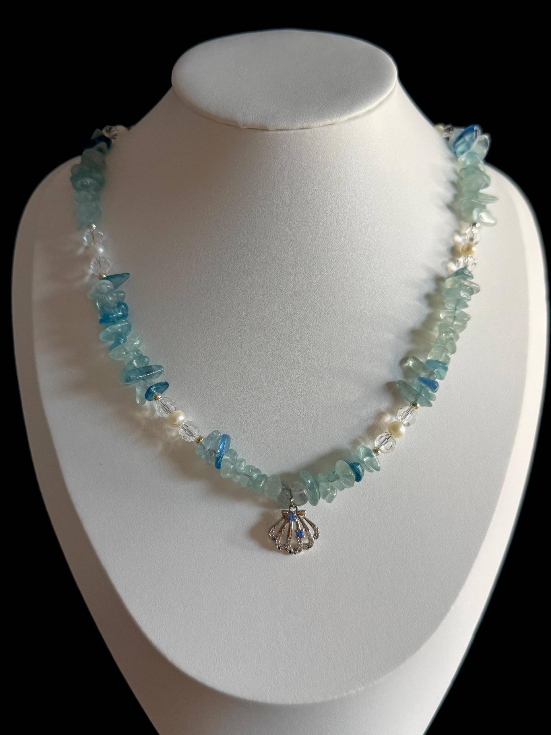 Aquamarine Necklace With Pearl & Shell Pendant Blue Gemstone Jewelry Handmade Gift Aquamarine Necklace With Pearl & Shell Pendant Blue Gemstone Jewelry Handmade Gift von KikkiBeads