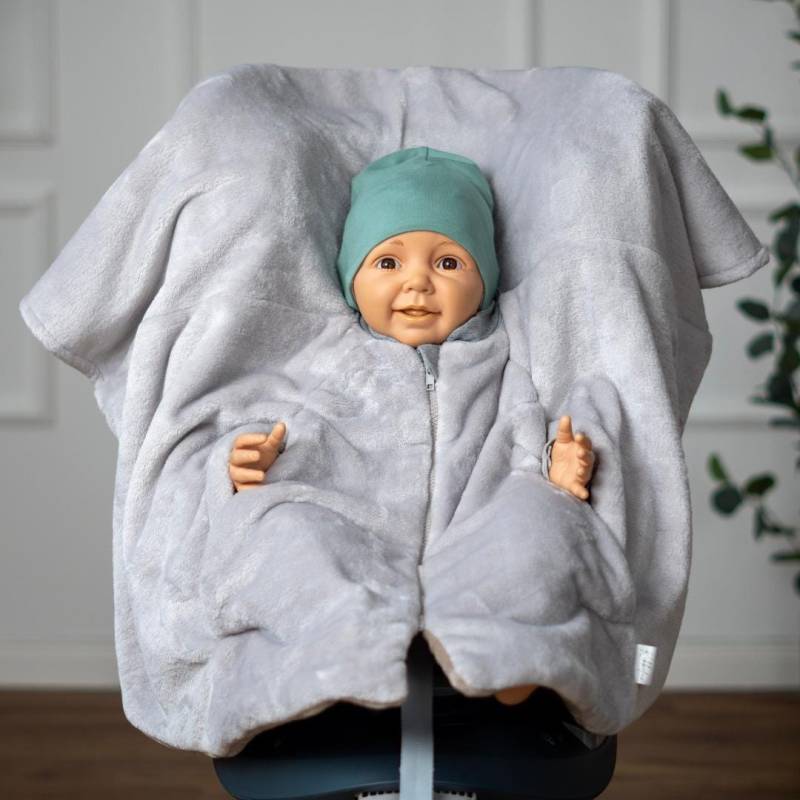 Kindersitzponcho Aus Fleece - Sicher & Warm Für Babys Und Kinder | 6 Monate Bis 12 Jahre Perfekt Autofahrten von KikkifaxShop