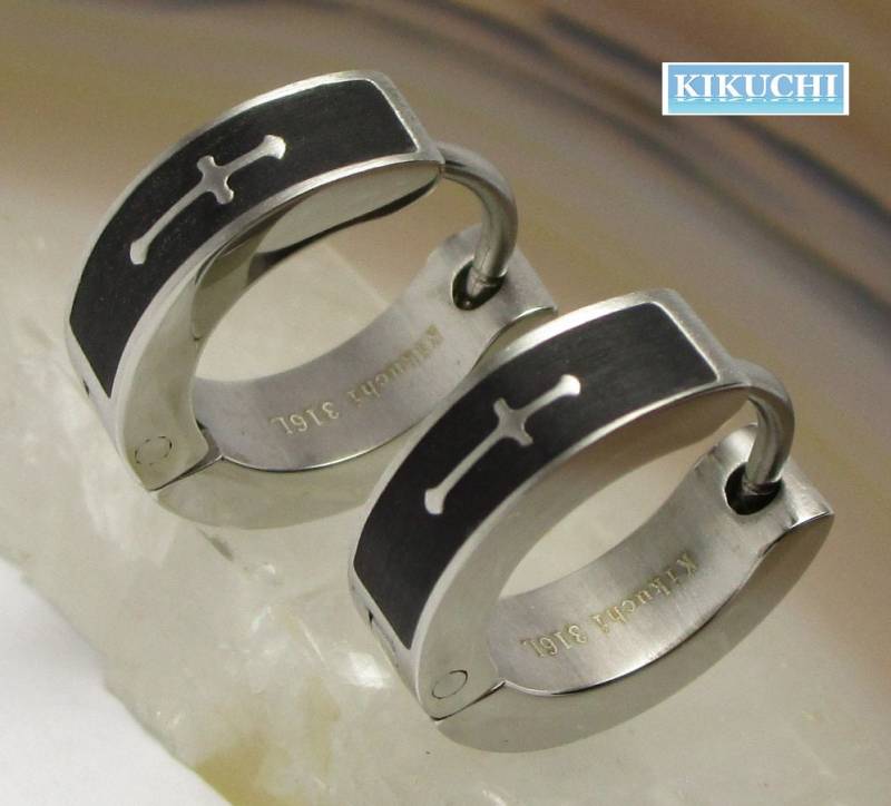 Edelstahl Ohrringe Kreuz Schwarz Matt Herren Damen Männer Creolen Ohrstecker Hoop Huggie Piercing von KikuchiMensEarring