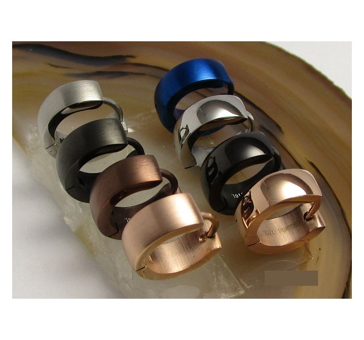 Edelstahl Ohrringe Ø 13 Mm/5 Klapp - Creolen Bogen 7 Farben Matt Hochglänzend Für Herren & Damen von KikuchiMensEarring
