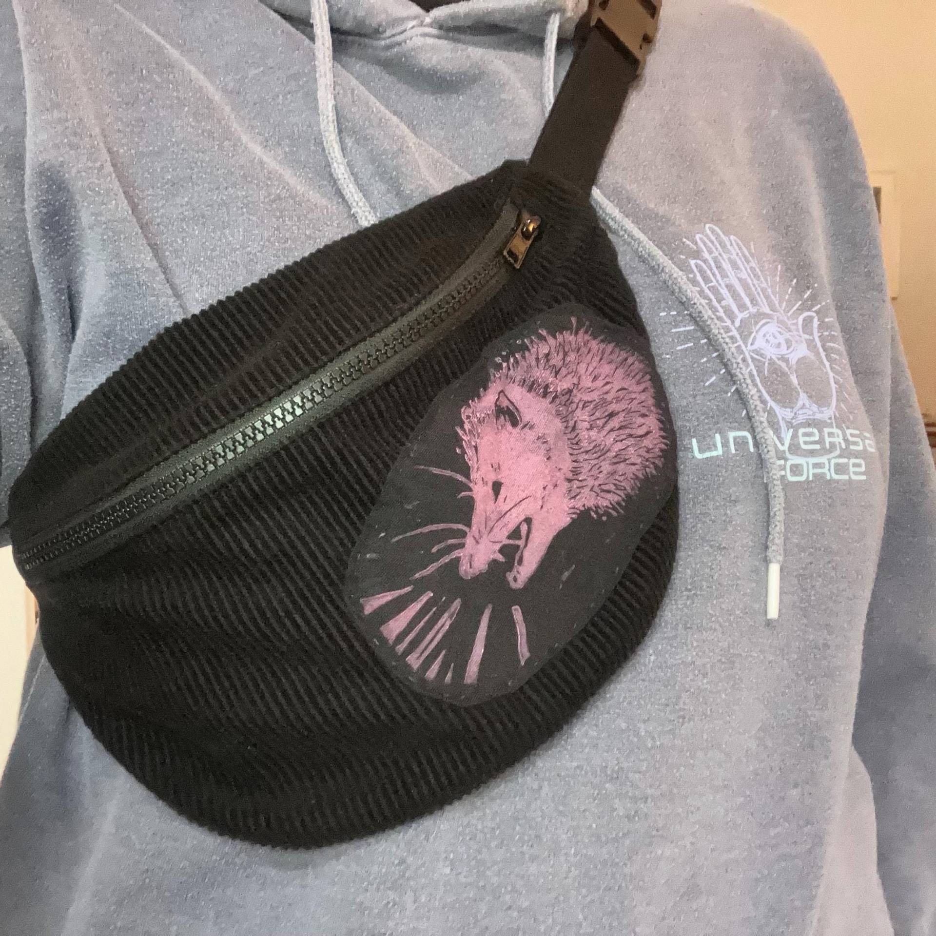 Handgedruckte Patch Aufnäher Linoldruck Upcycling Opposum von KillefitzShop