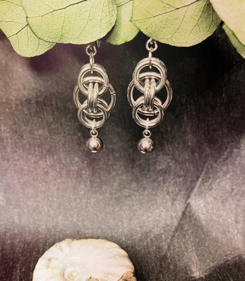 Silberfarbene Chainmaille Ohrringe Mit Anhänger Ringe Kettenhemd Gothic Punk von KillefitzShop