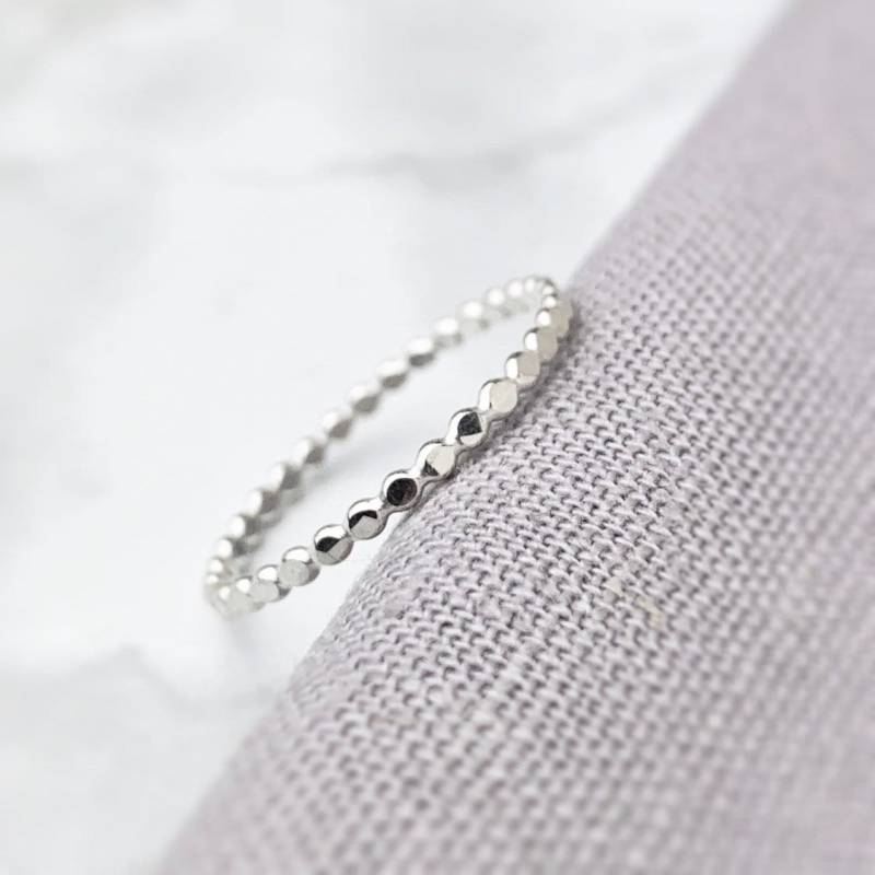 Stapelring Silber | Gehämmert Ring Zarte Minimalist Zierlicher Silberring Skinny Stapel Ringe Schmuck Stapelring Silber | Gehämmert Ring Zarte Minimalist Zierlicher Silberring Skinny Stapel Ringe Schmuck von KimRyanJewellery