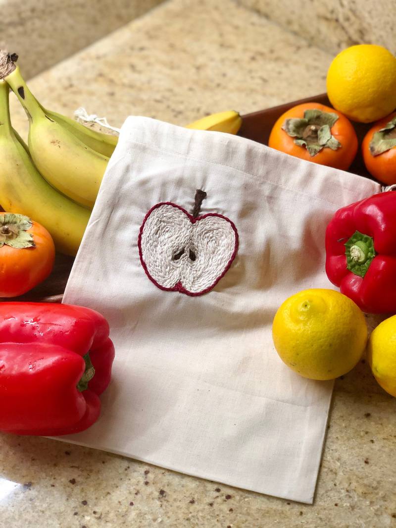 Hand Bestickt Wiederverwendbare Produce Tasche - Apple Hand Bestickt Wiederverwendbare Produce Tasche - Apple von KimbaMartini