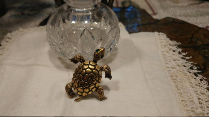 Jahrgang Bronze Farbigen Grünen Augen Schildkröte Brosche Jahrgang Bronze Farbigen Grünen Augen Schildkröte Brosche von KimstreasuresStore