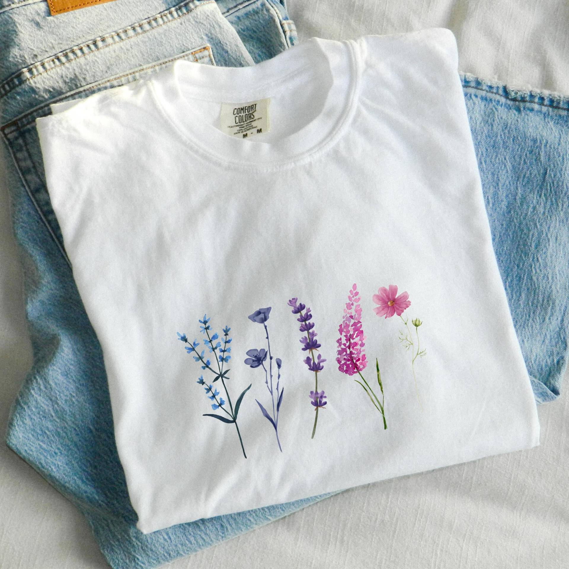 Bisexuell Wildflower Tshirt, Cottagecore T-Shirt, Flagge, Geschenk, Queer Shirts Bisexuell Wildflower Tshirt, Cottagecore T-Shirt, Flagge, Geschenk, Queer Shirts von Kindfindapparel
