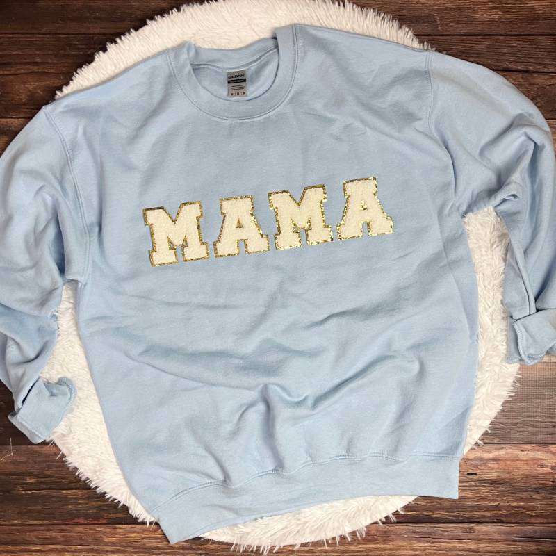 Mama Sweatshirt, Chenille Varsity Patch Glitter Besticktes Boy Muttertagsgeschenk von KindredGiftsCo