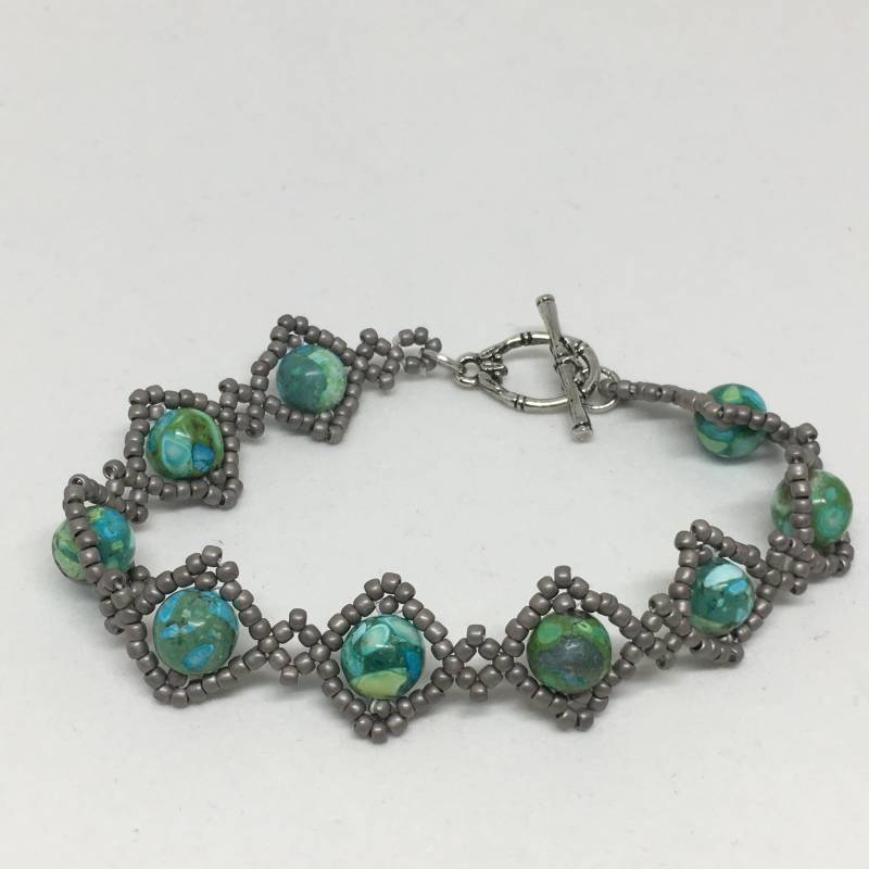 Erdstein & Glas Saatperlen Armband - Handgefertigt Und Wunderschön von KingBlazCreations
