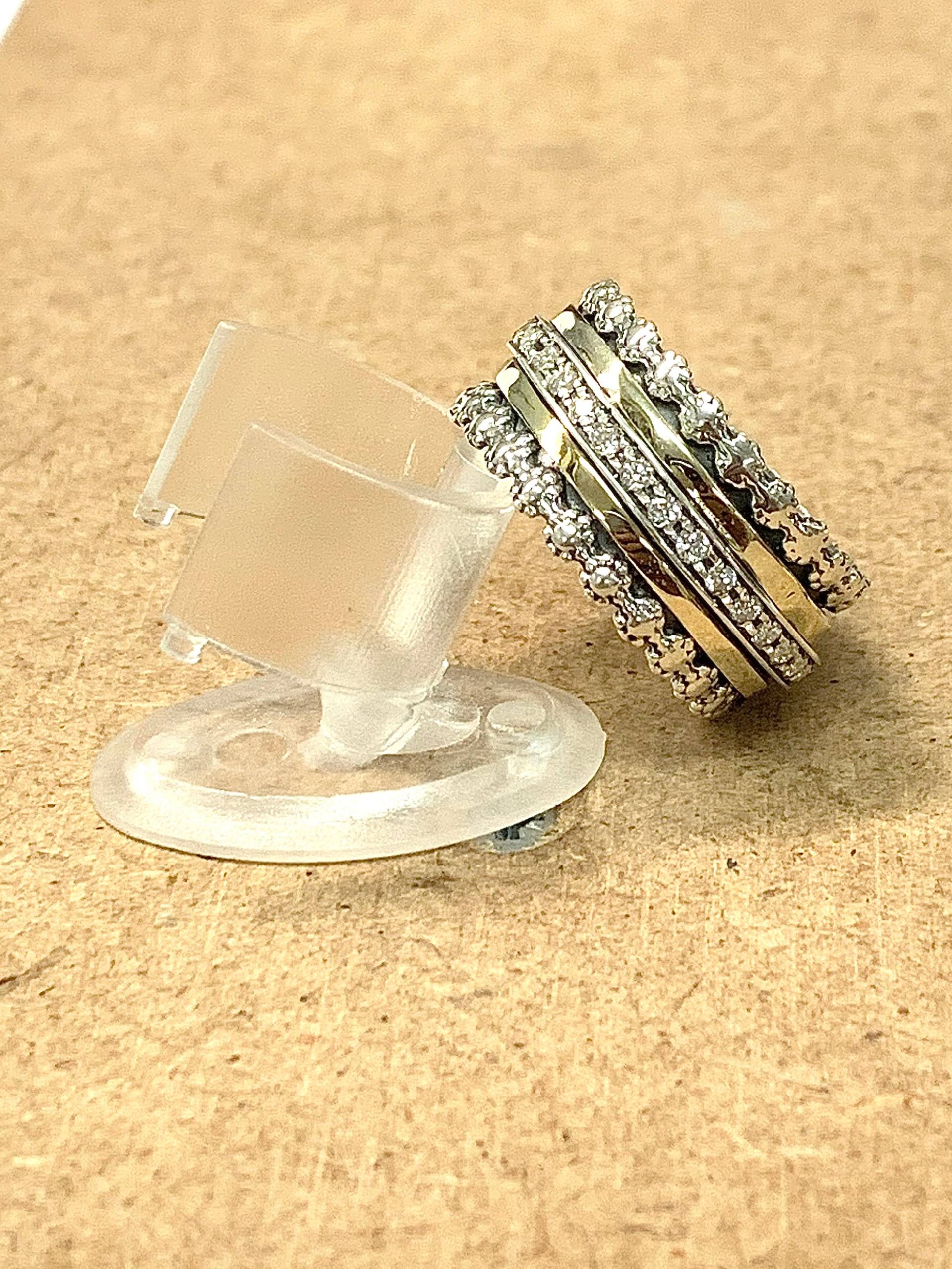 Zirkon Spinner Ring, 9K Gelbgold Gold Statement Chunky Boho Big Band Weißer Ring Zirkon Spinner Ring, 9K Gelbgold Gold Statement Chunky Boho Big Band Weißer Ring von KingDavidJewelryIL