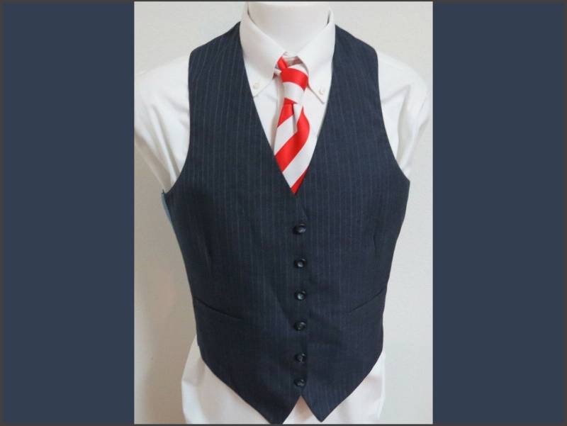 Sz L Navy Blue/Red/White Pinstriped Vintage Mens Polyester #643 Suit Vest von KingJamesVintage