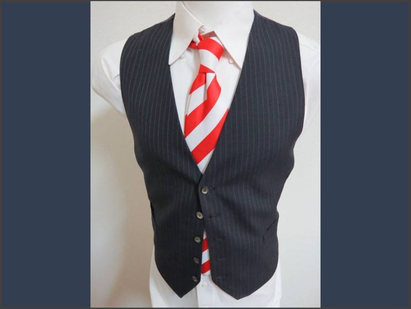 Sz M Navy Blue/Red/White Striped Vintage Poly #466 Mens Suit Vest Waistcoat von KingJamesVintage