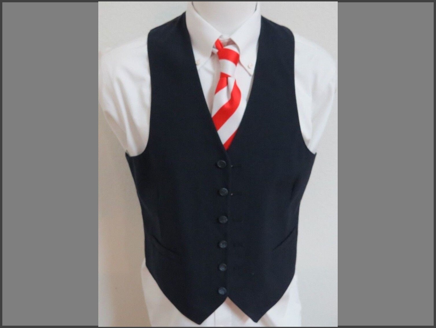 Sz M Navy Blue Solid Vintage Mens Polyester #84N Suit Vest Waistcoat von KingJamesVintage