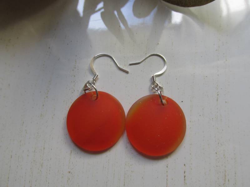 Orange Seeglas Ohrringe, Geschenk Für Sie, Strandglas, Boho, Stilvoll, Elegant, Recycelt, Halloween Orange Seeglas Ohrringe, Geschenk Für Sie, Strandglas, Boho, Stilvoll, Elegant, Recycelt, Halloween von KingJewelryByRebecca